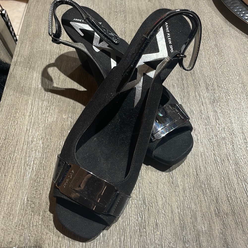 Anne Klein sport casual wedges